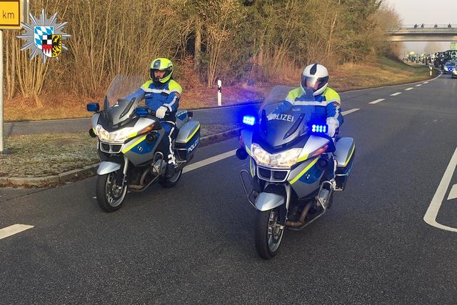 Die gesamte Aktion lief ohne Zwischenfälle ab – sicher auch ein Verdienst der Polizei, die den Verkehr hervorragend regelte. | Foto: Polizei Mittelfranken