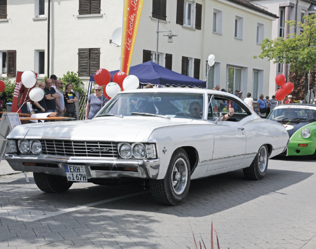In 2019 fand zum Auftakt des Heroldsberger Straßenfestes ein Oldtimer-Korso statt. | Foto: A. Unbehaun