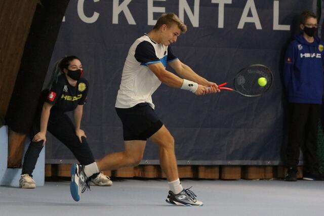 Der junge Deutsche Marvin Möller bestritt die meisten Spiele in Eckental. Nach den beiden Spielen in der Qualifikationsrunde ging es für ihn bis ins Halbfinale, wo er gegen den Inder Ramkumar Ramanathan ausschied.  | Foto: A. Unbehaun