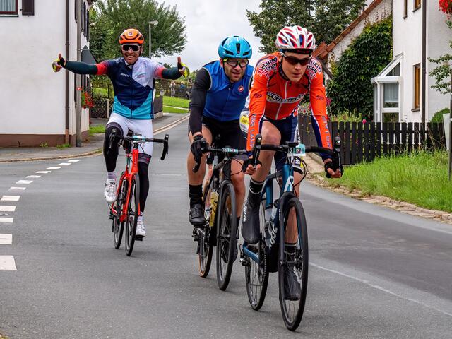 „Thumbs up” in Benzendorf! | Foto: Klaus Fleischmann