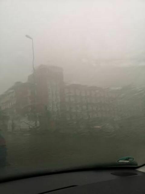 Auch in Erlangen ging die Welt unter, wie Ayfer As mit diesem Foto belegt. | Foto: Ayfer As