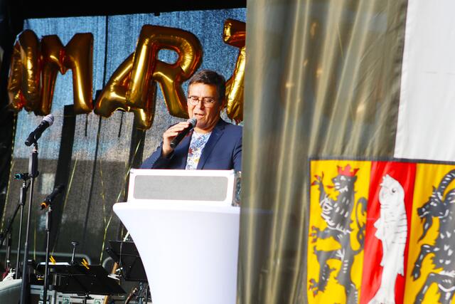 Peter Stöckert moderierte gekonnt durch den ganzen Freitagabend. | Foto: Andreas Unbehaun