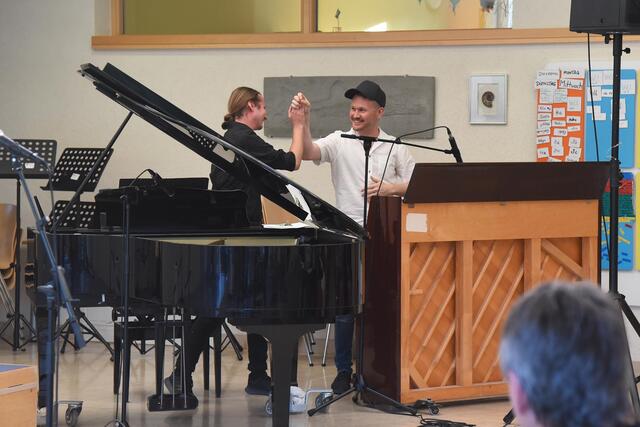 Rechts: Patrick Köbler | Foto: Sabine Büssert