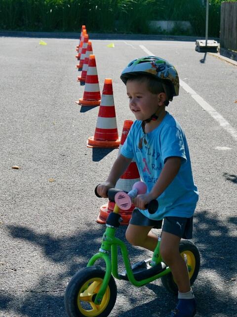 Kinder im Parcours | Foto: Gertrud Reichert-Brod
