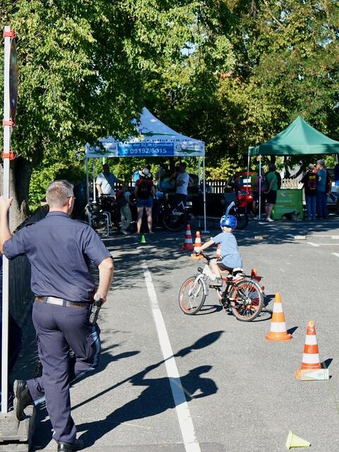 Kinder im Parcours | Foto: Gertrud Reichert-Brod