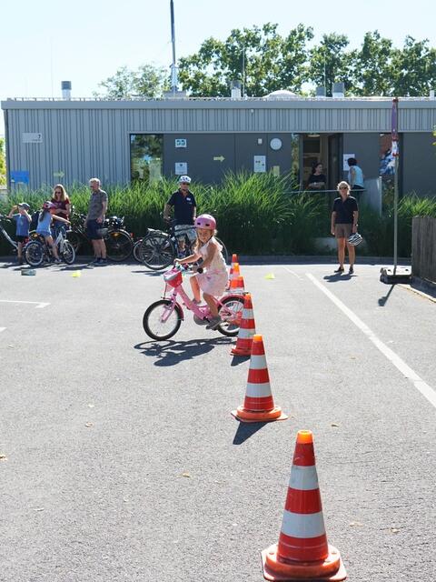 Kinder im Parcours | Foto: Gertrud Reichert-Brod