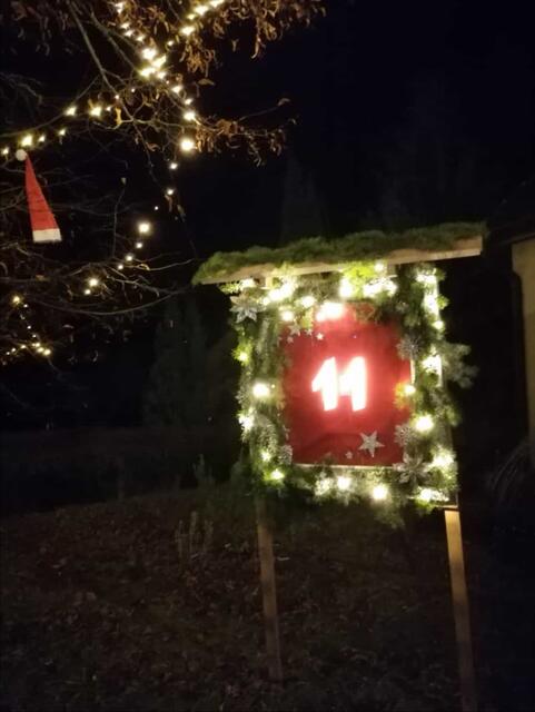 Am Brunnen vor dem Fenster, da steht ein Lindenbaum...  | Foto: Heike Ulm-Grasser