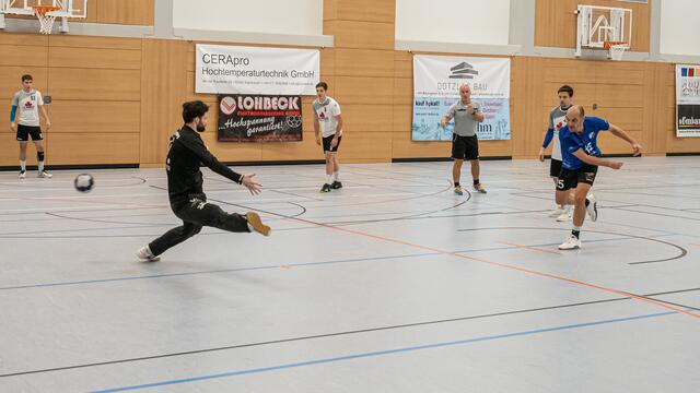 Polster R. vom 7m Punkt erfolgreich