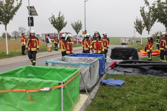 Vorbereitung für den Wasserumschlag am Ortsrand von Kalchreuth. | Foto: Uwe Rahner