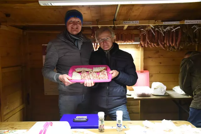 Herzhaftes von den Männergesangvereinen Lindelbach-Stöckach und Igensdorf-Mitteldorf | Foto: Sabine Büssert