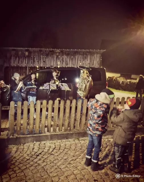 Einige Bläser des Igensdorfer Posaunenchores  | Foto: Nicole Beck