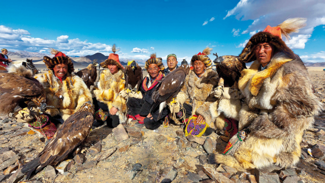 In der Mongolei wird die jahrtausendealte Tradition der Jagd mit dem Adler bis heute gepflegt. | Foto: Frank Riedinger
