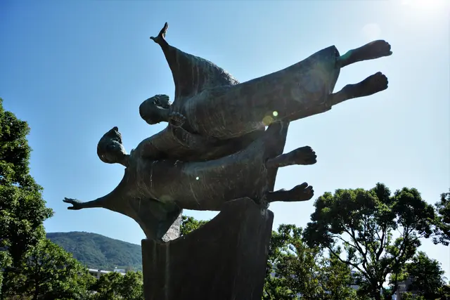 Nagasaki: Denkmal für die Atombombentoten | Foto: Dr. Manfred Schildknecht