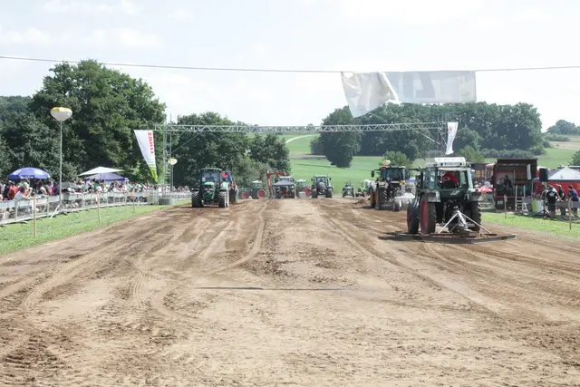 Auf einer BNahn wird gezogen, die andere wird gleichzeitig präpariert. | Foto: Uwe Rahner
