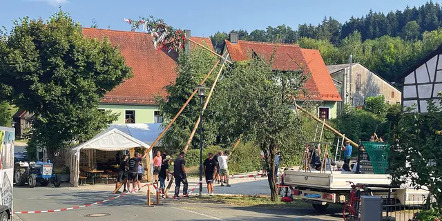 Die Kerwa in Wummer (auf hochdeutsch Igensdorfs östlichster Ortsteil Pommer) verspricht viel Spaß in Zelt und Wirtshaus. | Foto: Privat
