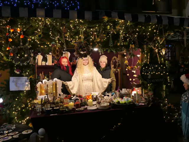 Natürlich ist auch das Christking auf dem Eckentaler Weihnachtsmarkt unterwegs.