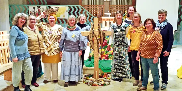 Das Weltgebetsteam freute sich über die schöne Veranstaltung in der Eckenhaider Friedenskirche, die viele Besucher am ersten Märzwochenende nach Eckenhaid führte. | Foto: Privat