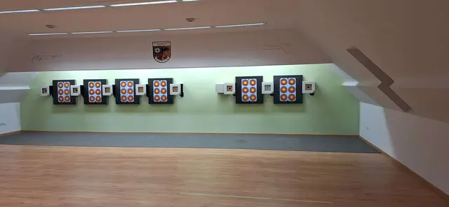 Blasrohr Schießstand mit Zielscheiben