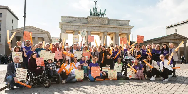 Am 16. April ging die Fackel des Kinder-Lebens-Laufes in Berlin auf die Reise, auf der sie am 18. Mai in Eckental Station machen wird. | Foto: Konstantin Borner