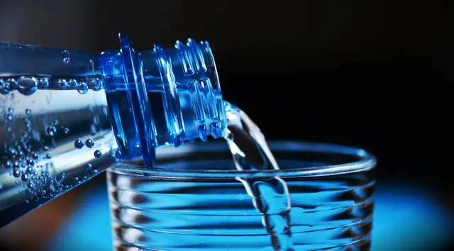 Die Sommer werden heißer – klar, dass es dann wichtiger ist, genügend zu trinken. Weitere Tipps, wie man heiße Sommertage gesund übersteht, gibt es in dem Vortrag.
 | Foto: Pixabay