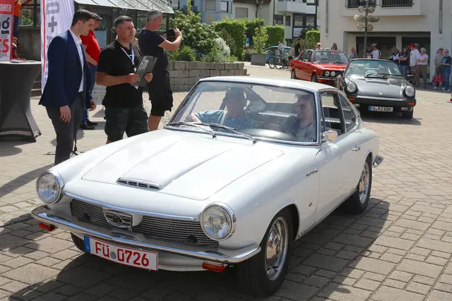 Ein seltener Glas von 1967. Die Marke Glas wurde wenig später von BMW übernommen und verschwand damit als Hersteller. | Foto: Andreas Unbehaun