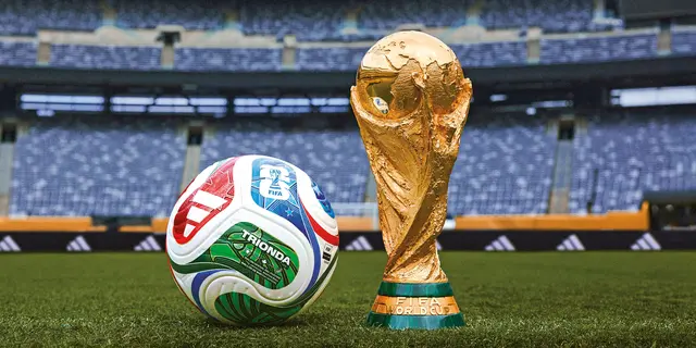 Der Adidas Trionda ist der offizielle Spielball der FIFA Fussball-Weltmeisterschaft 2026 in den USA, Kanada und Mexiko. | Foto: Adidas