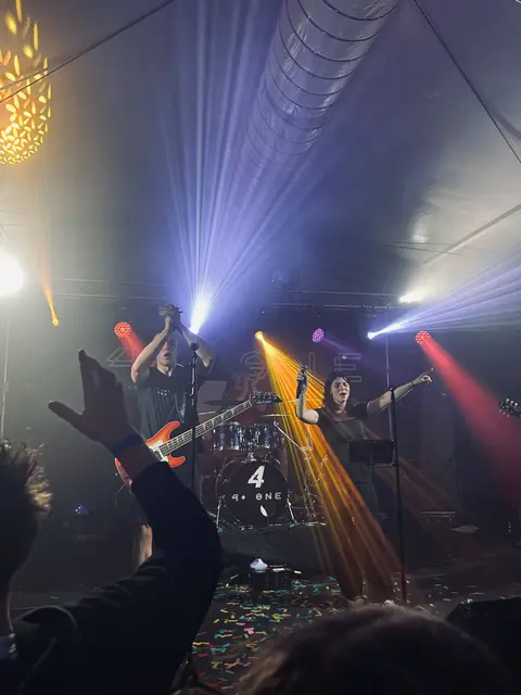 Heimspiel: die Musiker der Band "4+one" kommen alle aus der näheren Umgebung. | Foto: 4+one