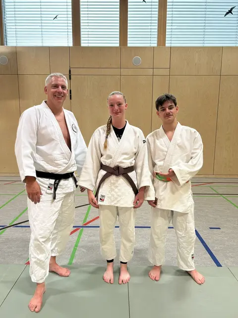 Trainer und Vorstand Jens Geider freut sich mit Ariane und Lui! | Foto: Jochen Seidel