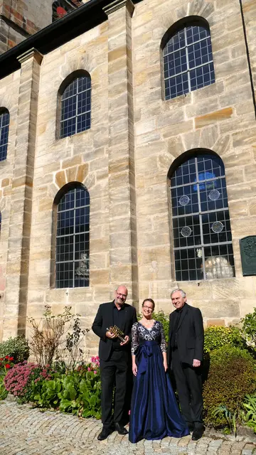 Den Barockglanz bringen der Heroldsberger Trompeter Christian Bauer und die überregional bekannte Sopranistin Silke Herold-Mändl aus Fürth in die St. Matthäus-Kirche. Begleitet werden die beiden vom Gößweinsteiner Orgelvirtuosen Georg Schäffner (v.li.). | Foto: Peter Herold