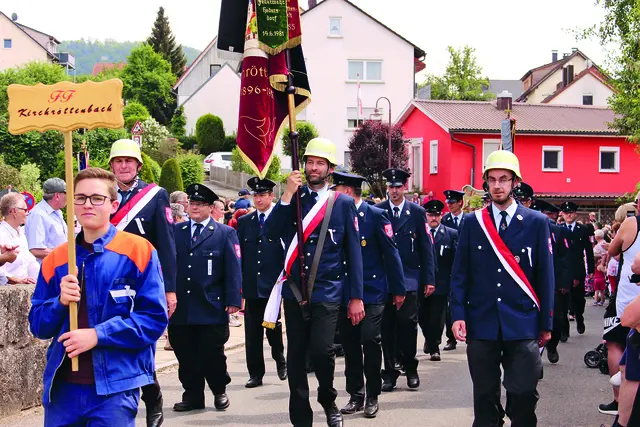 Die Freiwillige Feuerwehr feiert an drei Festtagen mit vielen Gästen ihr 130jähriges Jubiläum und lädt am Sonntag zum großen Festumzug ein.