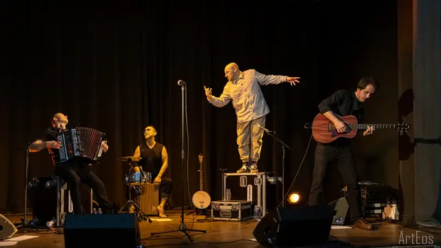 Syrano mit Band | Foto: Jean Philippe TROTIER